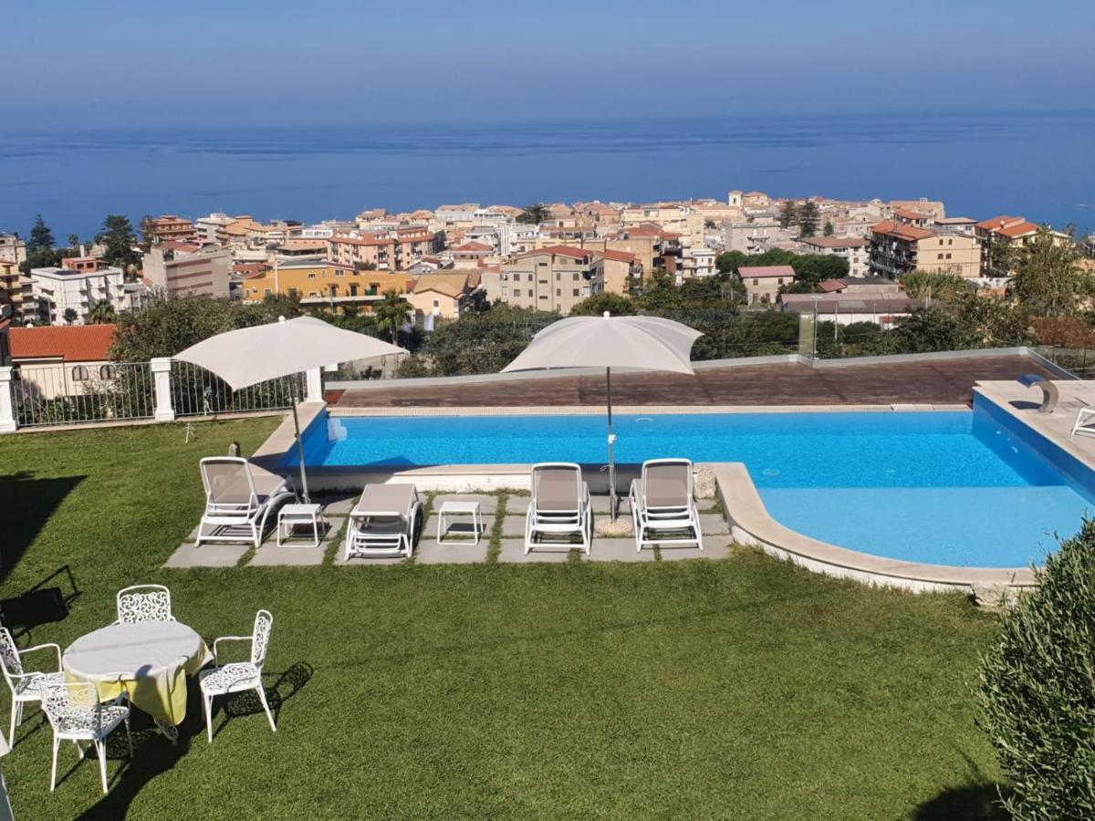 Appartamenti Borgo Panoramico N.2 特罗佩阿 外观 照片